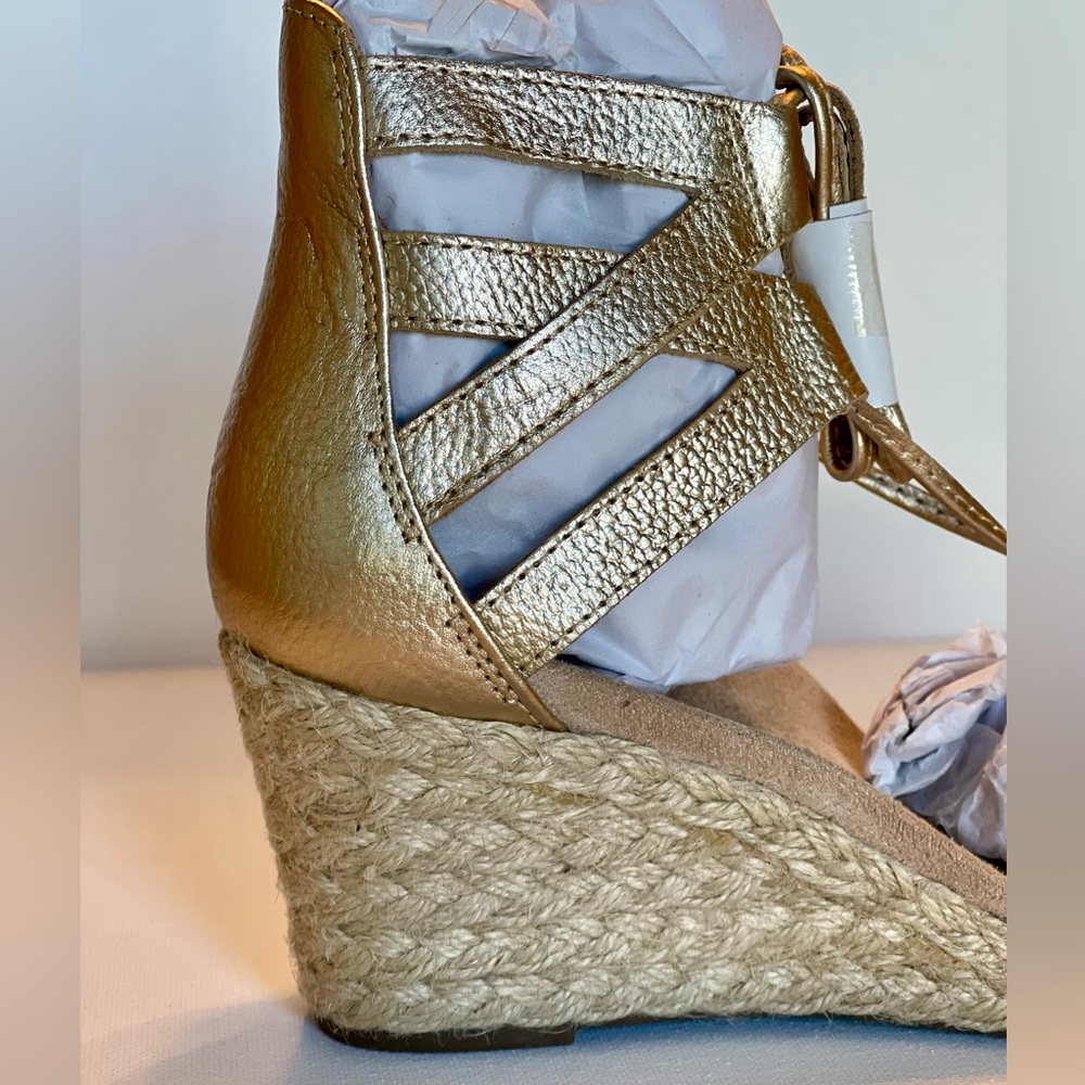 NIB VIONIC GOLD ARUBA CALYPSO WEDGE SANDALS WOMENS SIZE 5 LEATHER ESPADRILLES - Picture 5 of 11